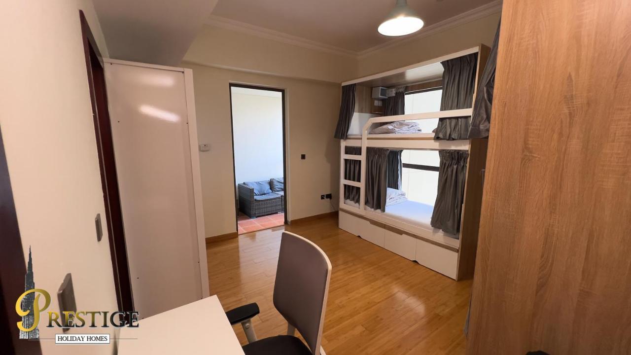 Prestige Hostel Дубай Екстериор снимка